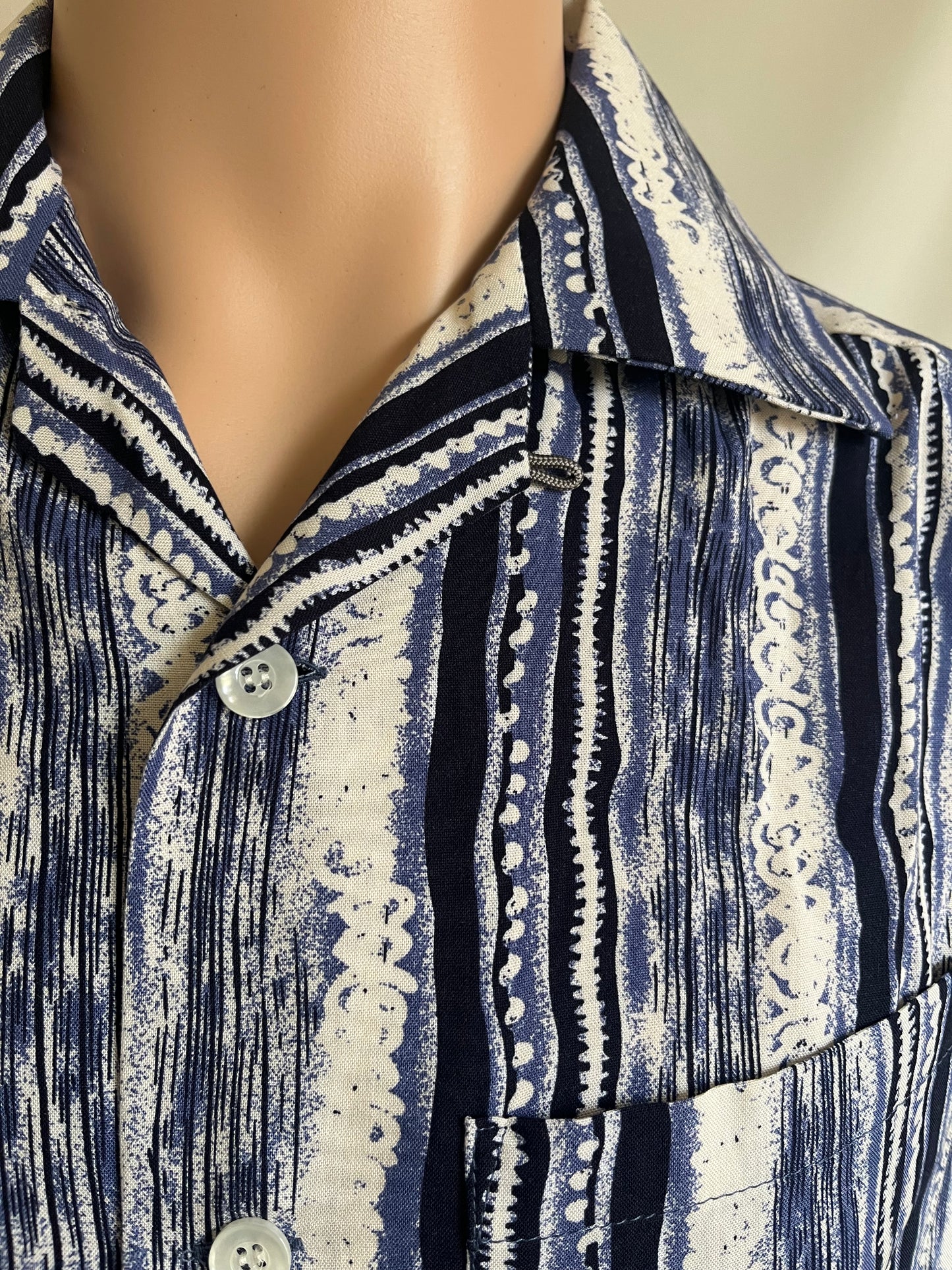 Kona Kai man’s rayon shirt (blue)