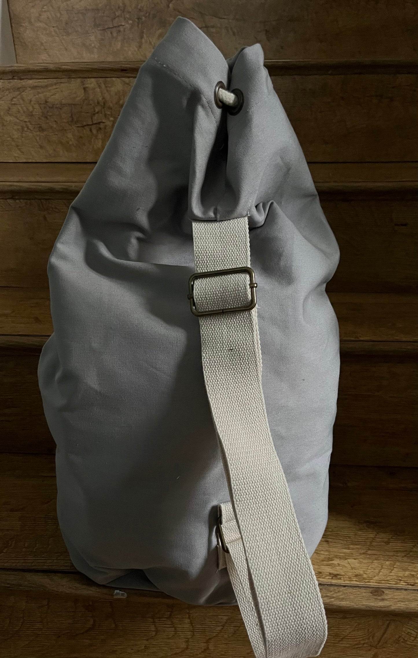 Duffle bag with Hawaiian vintage graphic