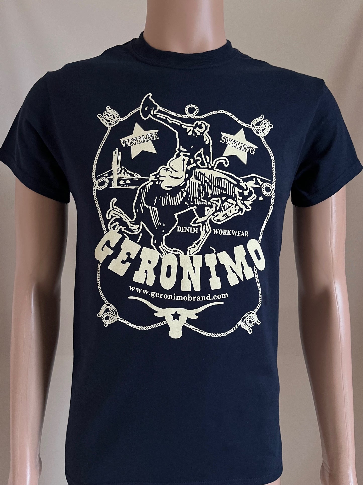 Mans Geronimo brand Rodeo T-shirt